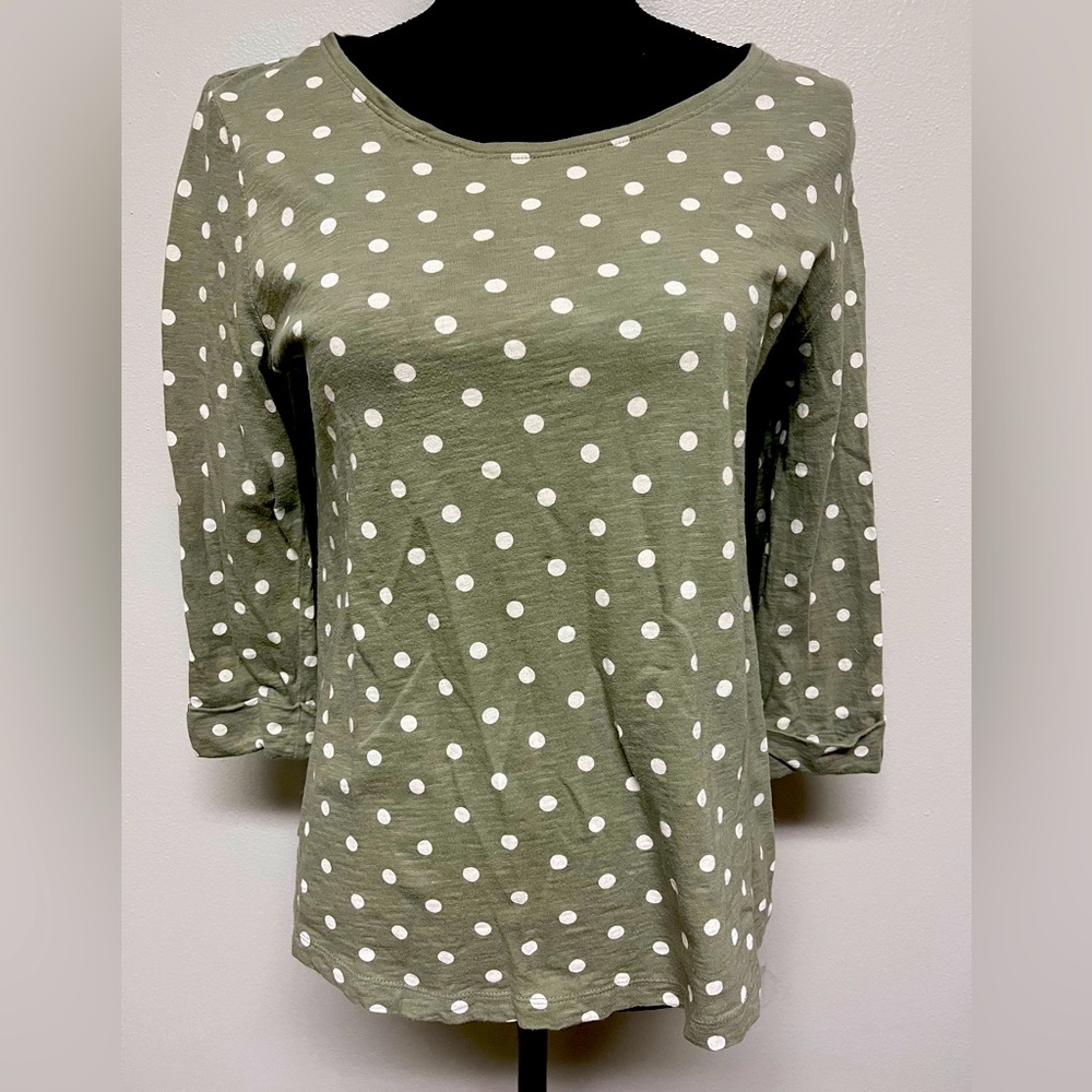 Three Quarter Sleeve Polka Dot Top